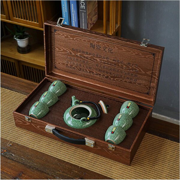 Set Ceainic 500 ml si 6 cupe din Portelan, cutie Lemn, Verde
