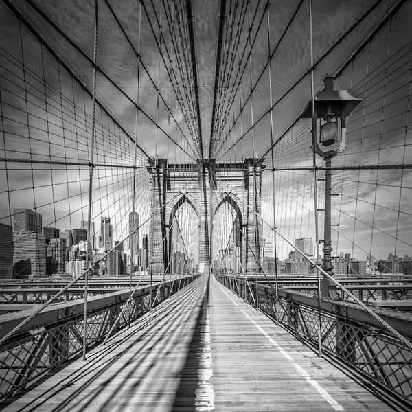 Fotografie de artă NEW YORK CITY Brooklyn Bridge, Melanie Viola, (40 x 40 cm)
