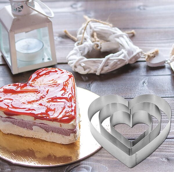 Set 3 forme metalice Pufo Heart Cake in forma de inima, pentru blat de tort, prajituri, otel, argintiu- romantice si durabile