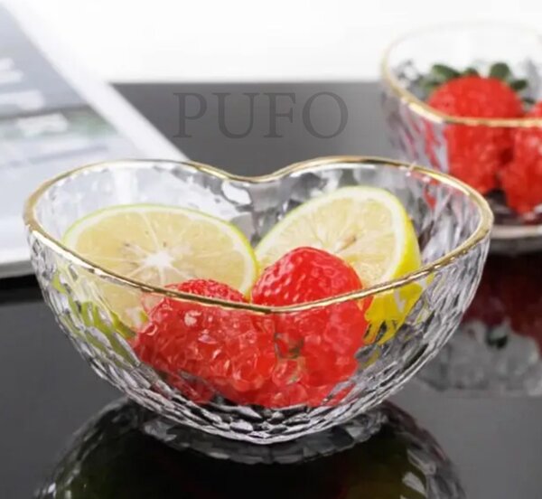 Bol elegant Pufo Gold Heart pentru servire alune, fistic, bomboane, fructe, gustari, 21 cm– design rafinat in forma de inima