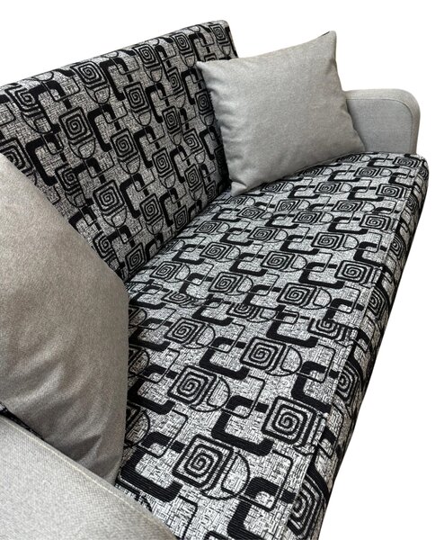 Canapea SAMY extensibila, 2 locuri, cu lada de depozitare, stofa gri cu negru, cadru metalic, 152x100x92 Gri + Negru, Stofa