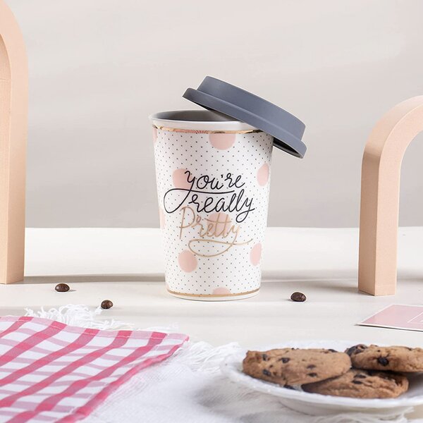 Cana ceramica de voiaj Pufo pentru cafea cu capac din silicon, 415 ml, model You're pretty