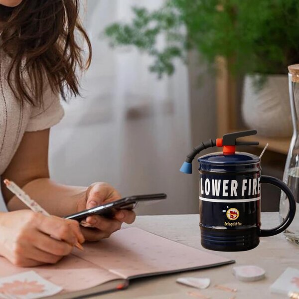 Cana cu capac din ceramica si lingurita Pufo Stop Fire pentru cafea sau ceai, 400 ml, albastru