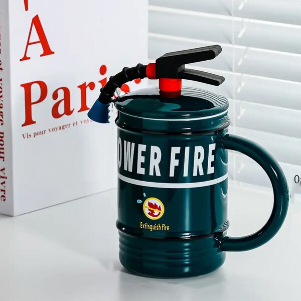 Cana cu capac din ceramica si lingurita Pufo Stop Fire pentru cafea sau ceai, 400 ml, verde