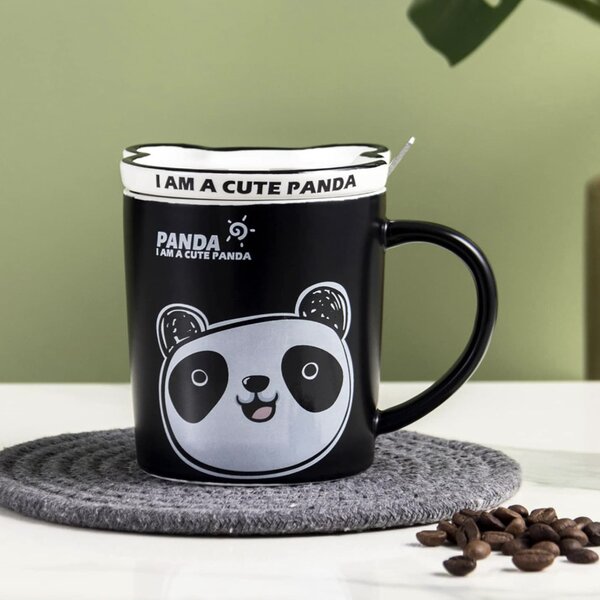 Cana cu capac din ceramica si lingurita Pufo Happy Panda pentru cafea sau ceai, 300 ml- adorabila si practica
