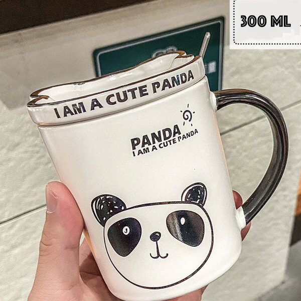 Cana cu capac din ceramica si lingurita Pufo Lonely Panda pentru cafea sau ceai, 300 ml- adorabila si practica