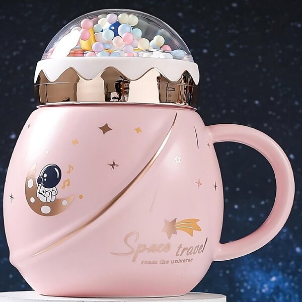 Cana cu capac tip ceainic din ceramica Pufo Travel the Space pentru cafea sau ceai, 500 ml, roz