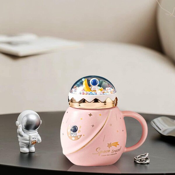 Cana cu capac tip ceainic din ceramica Pufo Travel the Space pentru cafea sau ceai, 500 ml, roz