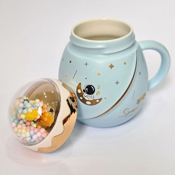 Cana cu capac tip ceainic din ceramica Pufo Travel the Space pentru cafea sau ceai, 500 ml, albastru