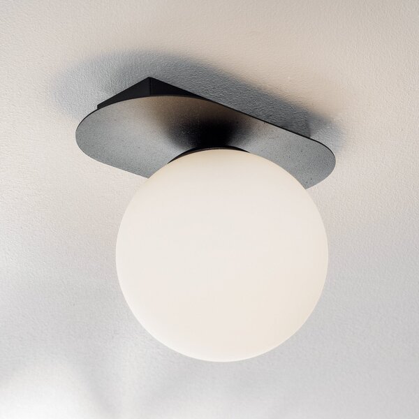EMIBIG LIGHTING Plafonieră Plaza, negru/opal, 1 bec, reglabil, Negru, Camera de zi / sufragerie, Metal, Modern, glob