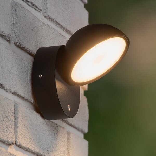 Aplică de perete Finn LED, negru, IP54, senzor zi/noapte