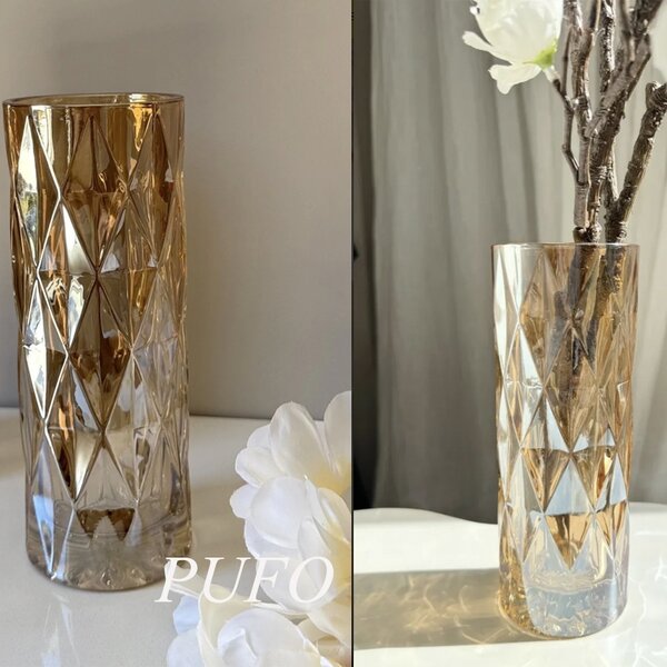 Vaza Decorativa Eleganta Pufo Glorious din Sticla pentru Flori si Aranjamente, 20 cm, Auriu- Design Modern pentru Living si Decor Interior