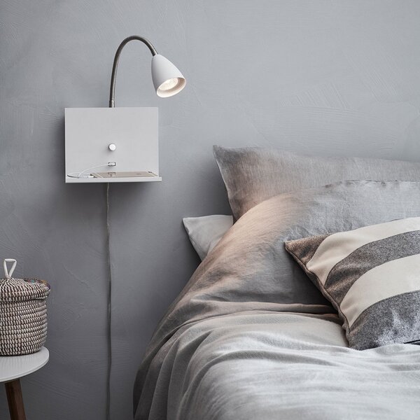 Lampă de perete Markslöjd, Logi, reglabil, Alb, dormitor, Metal, Modern