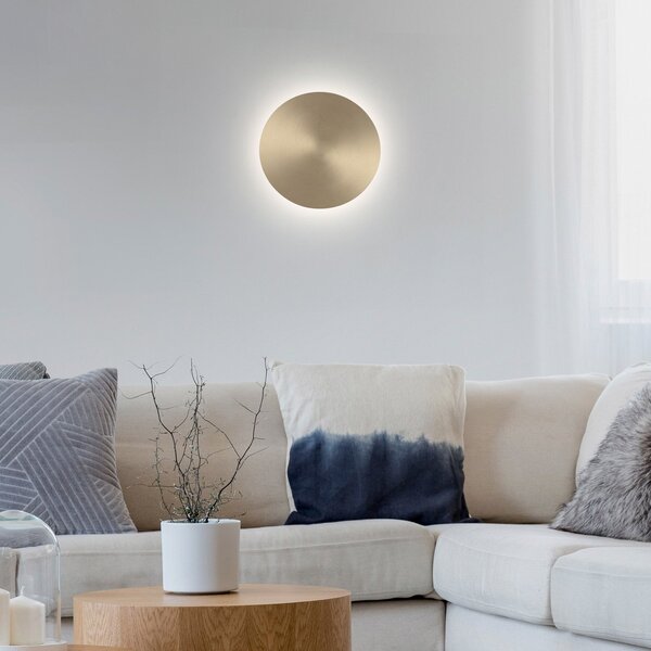 Paul Neuhaus Aplică de perete cu LED baterie Puntua Ø 18 cm alamă mată, reglabil, Auriu / Alamă, Camera de zi / sufragerie, Metal, Modern
