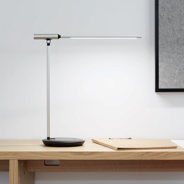 Maul Lampă de masă cu LED MAULrubia, argintie, dimabil, CCT, reglabil, Metalic, Studiu / Birou, Metal, Modern