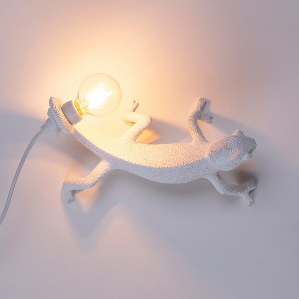 SELETTI Chameleon Lamp Going Down Aplică de perete USB, Alb, Camera de zi / sufragerie, Plastic, Design