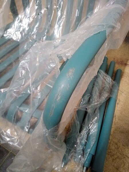 Reducere Scaun din plastic TREGO cu brate, albastru calitatea II