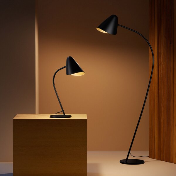 LEDS-C4 Organic lampă de podea, cap pivotant, Negru, Camera de zi / sufragerie, Metal, Modern