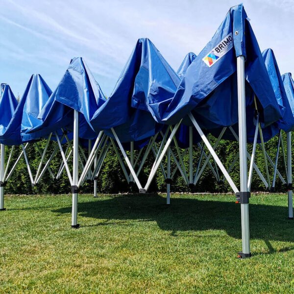 Cort pliant de vânzare din aluminiu 3x3m: Viteză și fiabilitate pentru organizații non-profit și cluburi - cu 3 pereți - Bej