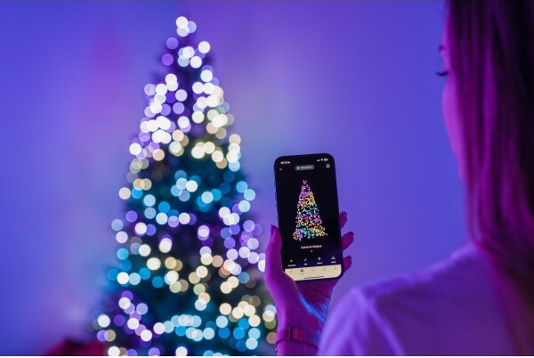 Twinkly TG70P4425P01 - Brad de Crăciun LED RGBW TREE, 435 LED-uri, 2,1 m, Wi-Fi