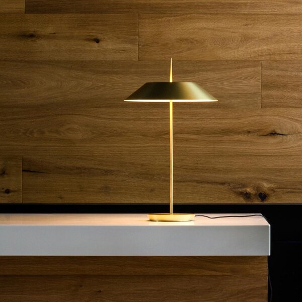 Vibia Lampa de masă LED Mayfair, auriu mat, reglabil, Auriu / Alamă, Hol, Metal, Design