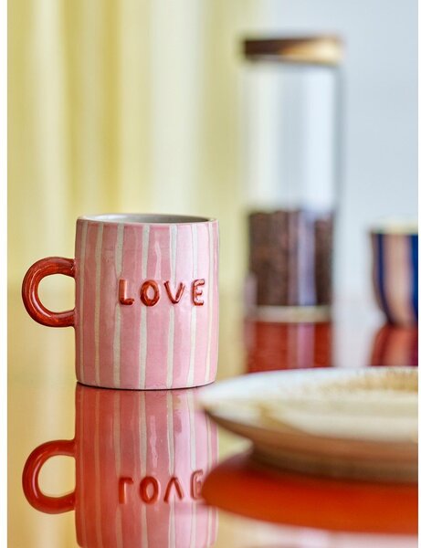 Cană roz din ceramică 325 ml Cherish – Bloomingville
