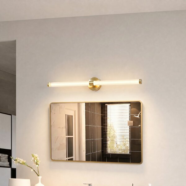Lucande Aplică LED Melisa, auriu, 90 cm, CCT, IP44, Auriu / Alamă, Baie, Sticlă, Modern