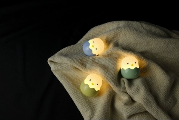 Lampă LED RGB tactilă reîncărcabilă dimabilă pentru copii MegaLight EGGY EGG LED/5V