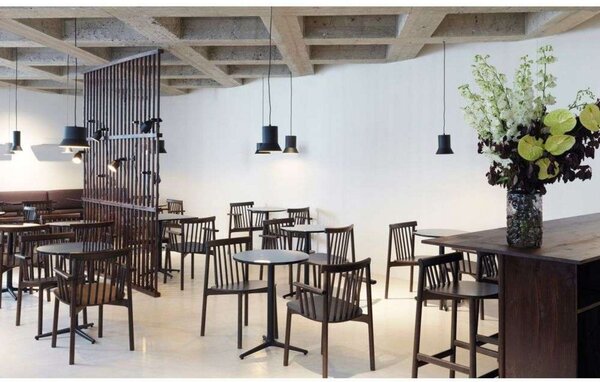 Lustră Pendul Normann Copenhagen, Negru, Camera de zi, Aluminiu