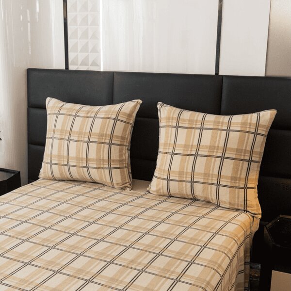 Lenjerie de pat microplush PLAID crem Dimensiunile lenjeriei: 2 buc 70 x 90 cm | 200 x 220 cm