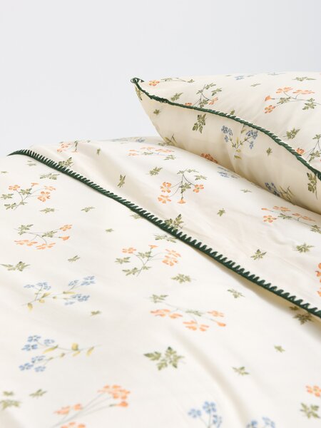 Sinsay - Set cu lenjerie de pat - multicolor