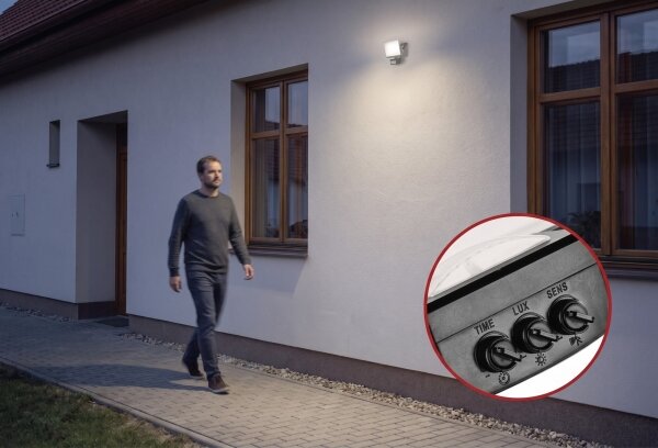 Proiector LED cu senzor de mișcare TAMBO EVO LED/20W/230V 4000K IP44 negru
