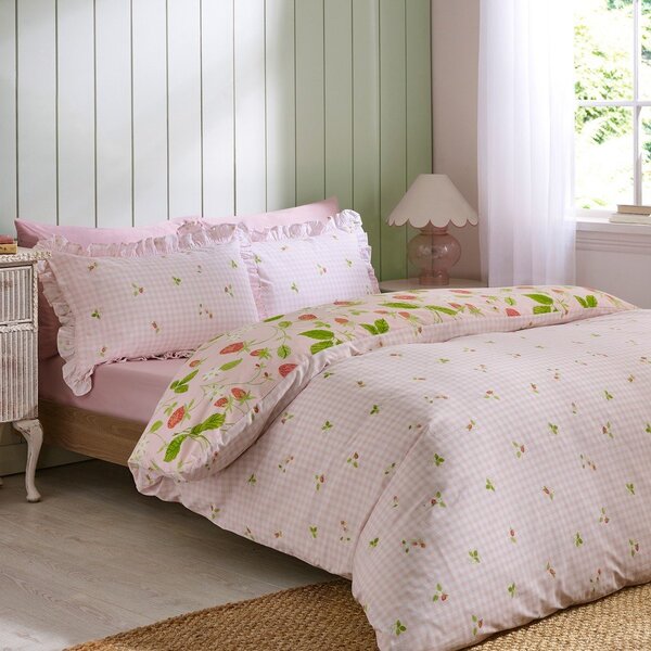 Lenjerie de pat roz pentru pat de o persoană 135x200 cm Strawberry Frills – Catherine Lansfield