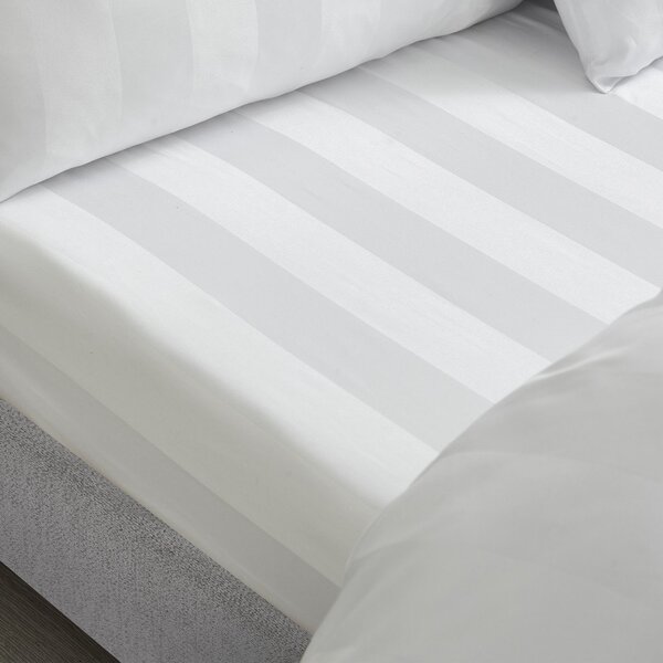 Cearceaf alb din satin cu elastic 150x200 cm So Soft Satin Stripe – Catherine Lansfield