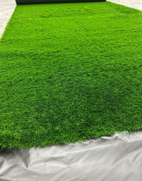 Gazon Iarba Artificiala,Model Premium Terasa Balcon Loc de joaca, Model Harper 40 mm inaltime fir, Verde Natural Verde, 200 x 400