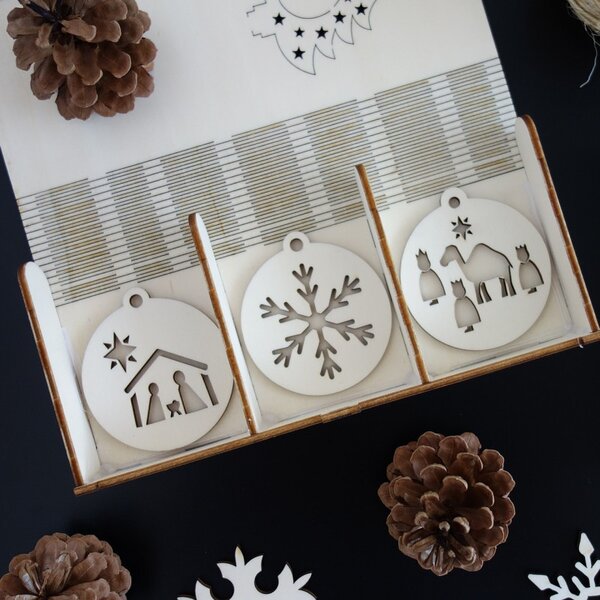 Set de decoratiuni de Craciun care va rugam sa 1 set-18 bucati