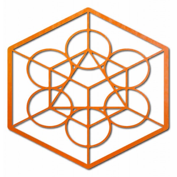 Pictura geometrica din lemn pe peretele recoltei