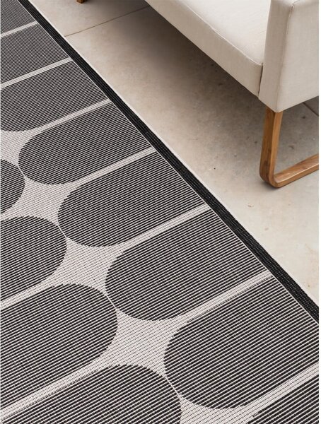 Covor tip traversă pentru interior și exterior alb-negru 80x250 cm Duet Bowen – NORTHRUGS