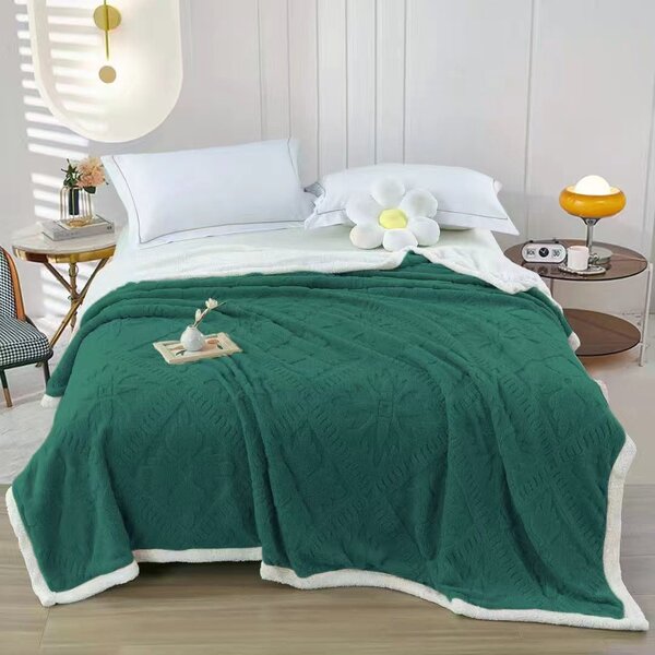 Pătură Cocolino cu blăniță Sherpa, model Romb Floral Embosat, Verde Închis, 200 × 230 cm