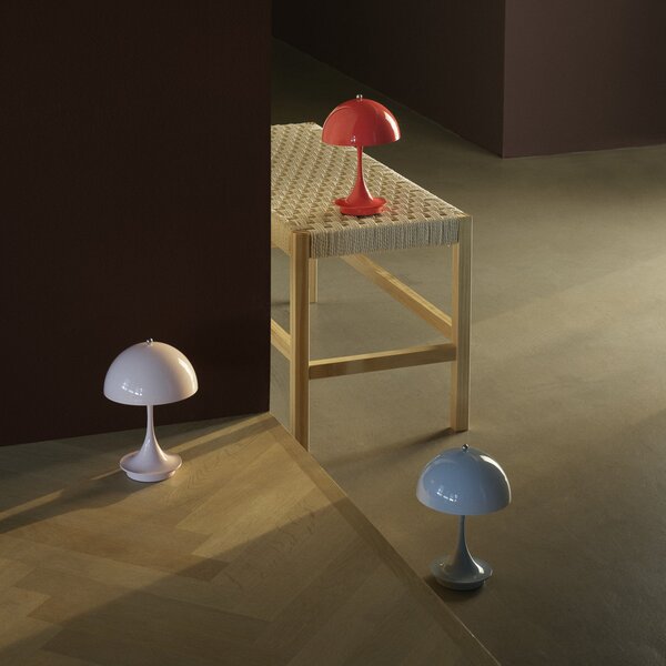 Louis Poulsen Panthella PORTABLE 160 V3, opal roz deschis, reglabil, Roz / Rosé, Camera de zi / sufragerie, Plastic, Design