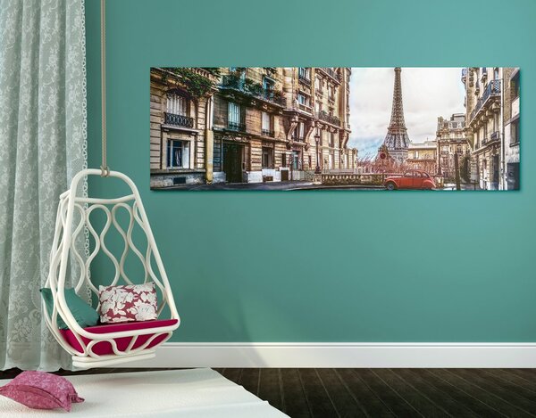 Tablou vedere a turnului Eiffel dintr-o străduță a Parisului