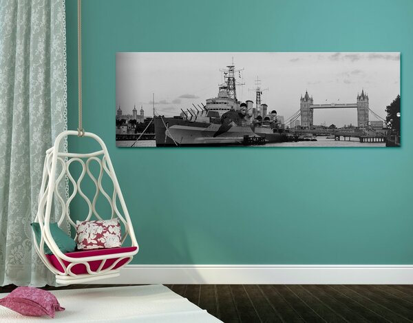 Tablou vas fascinant pe râul Tamisa în Londra alb-negru