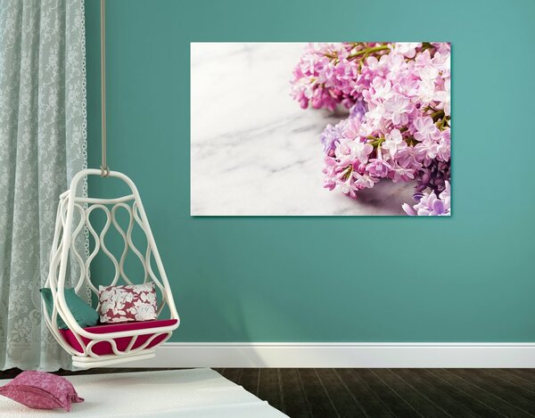 Tablou flori minunate pe fundal din marmură