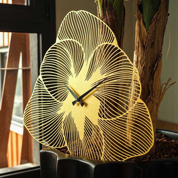 Ceas de perete decorativ din metal Azalea Auriu 70x70 cm