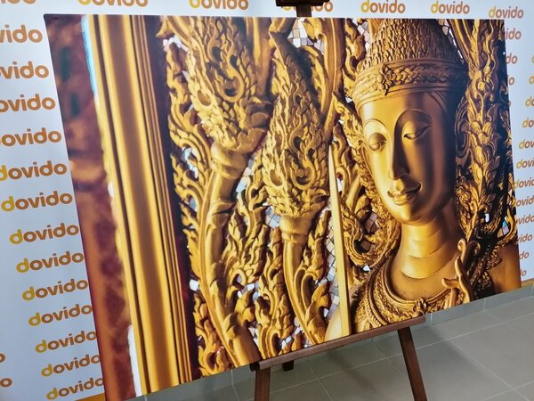 Tablou statuia lui Budha intr-un templu
