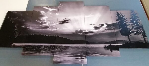 Tablou 5-piese reflexie lacului de munte în design alb-negru