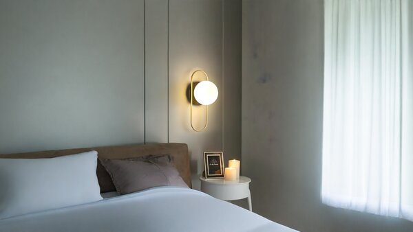 Lampa de perete APP1756-1W BRUSH GOLD WHITE