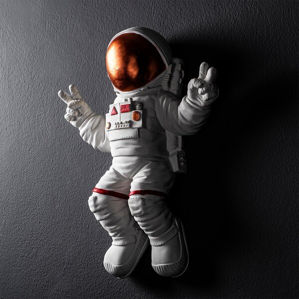 Accesoriu decorativ de perete Yak-001 Astronaut Caramiziu 35x47x10 cm