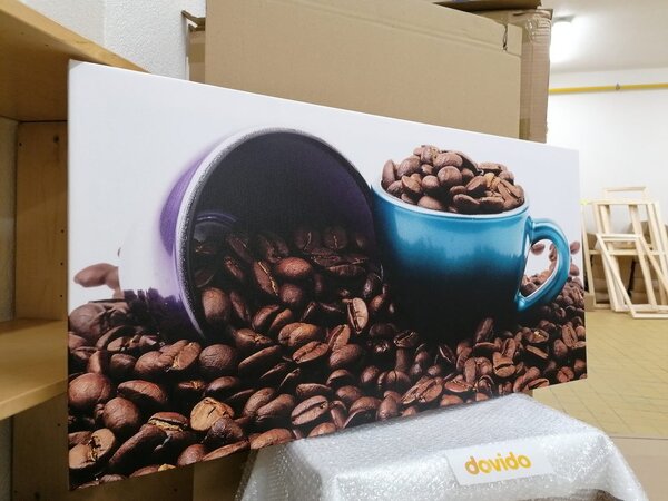 Tablou cești cu boabe de cafea