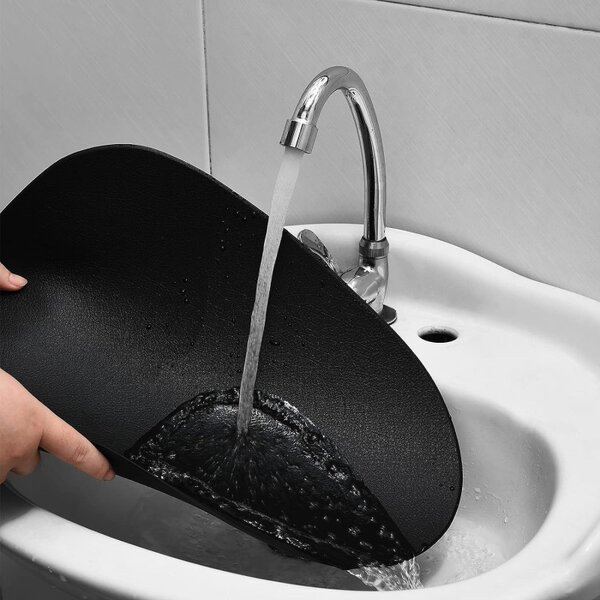 Set 8 suporturi farfurii si pahare, impermeabile, rezistente la temperaturi ridicate, PVC negru